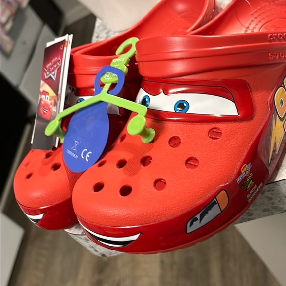 Crocs - Picture 2 of 2